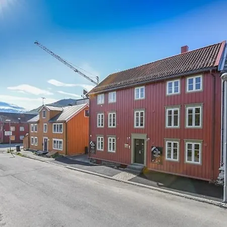 Cosy 2-Rooms Apartment In The City Center Tromso Exterior photo